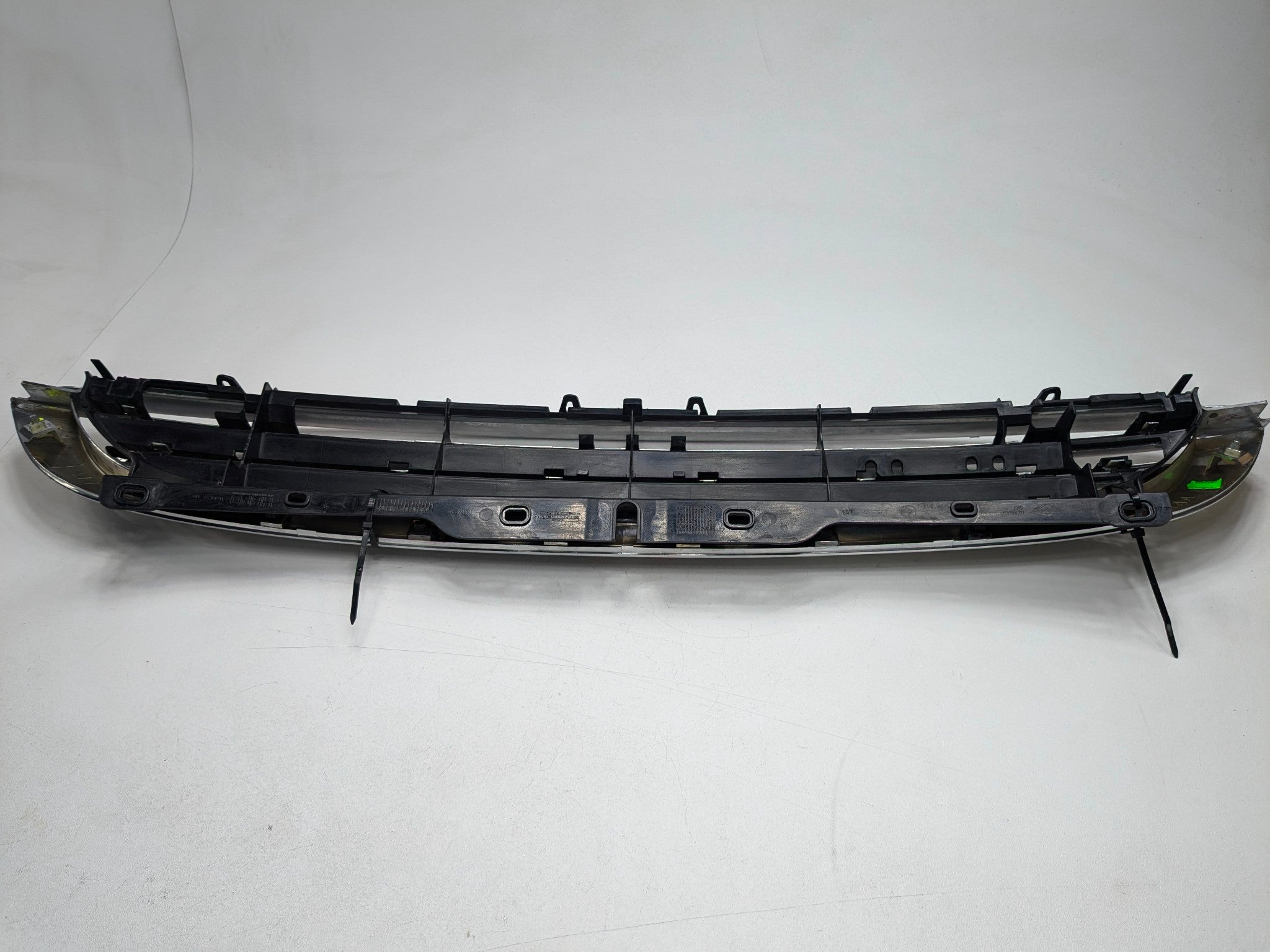 2006 - 2013 OEM MINI COOPER FRONT UPPER BUMPER CENTER GRILLE