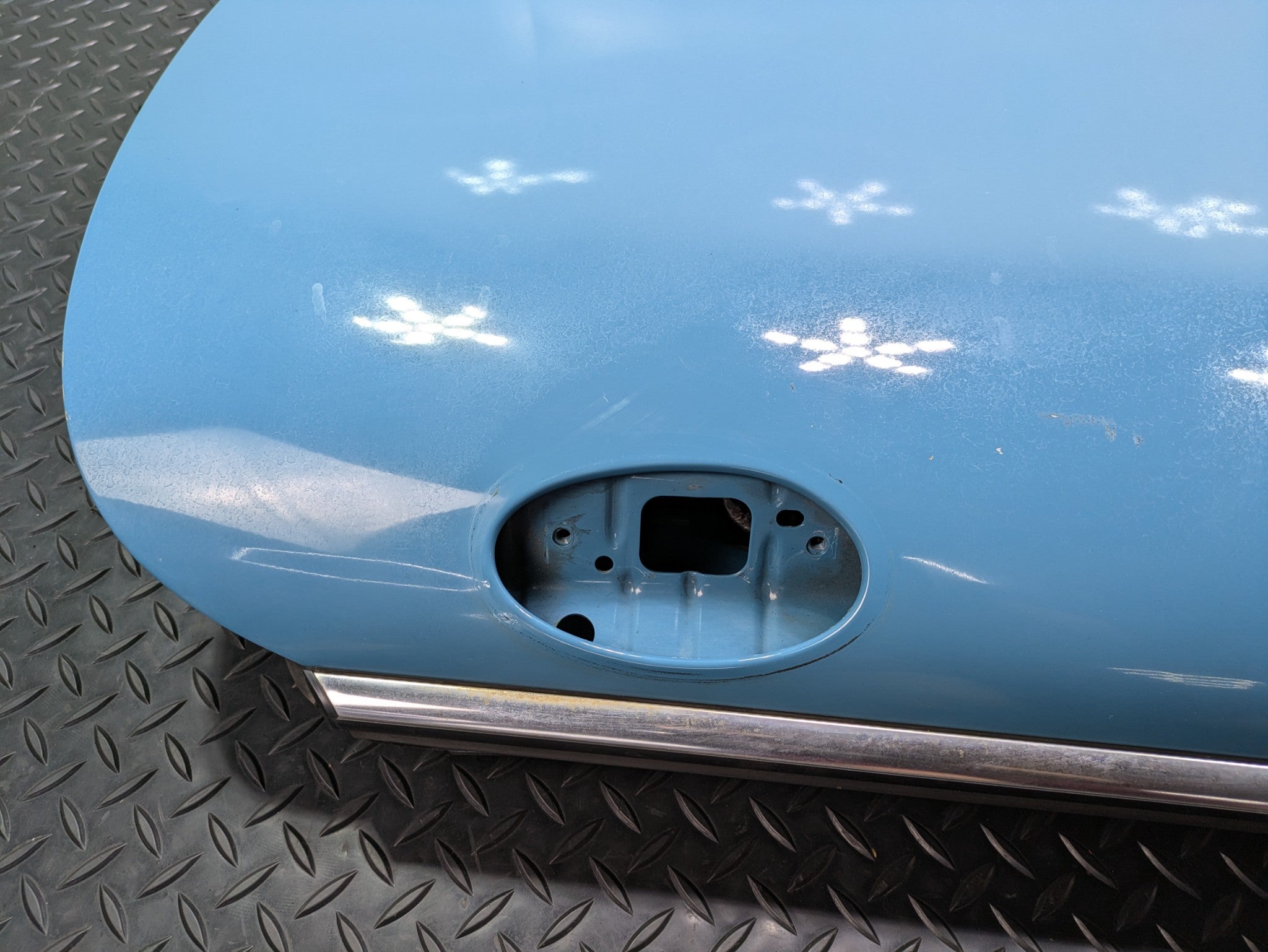 2006 - 2013 OEM MINI COOPER FRONT RIGHT SIDE DOOR SHELL PANEL MODERATE BLUE