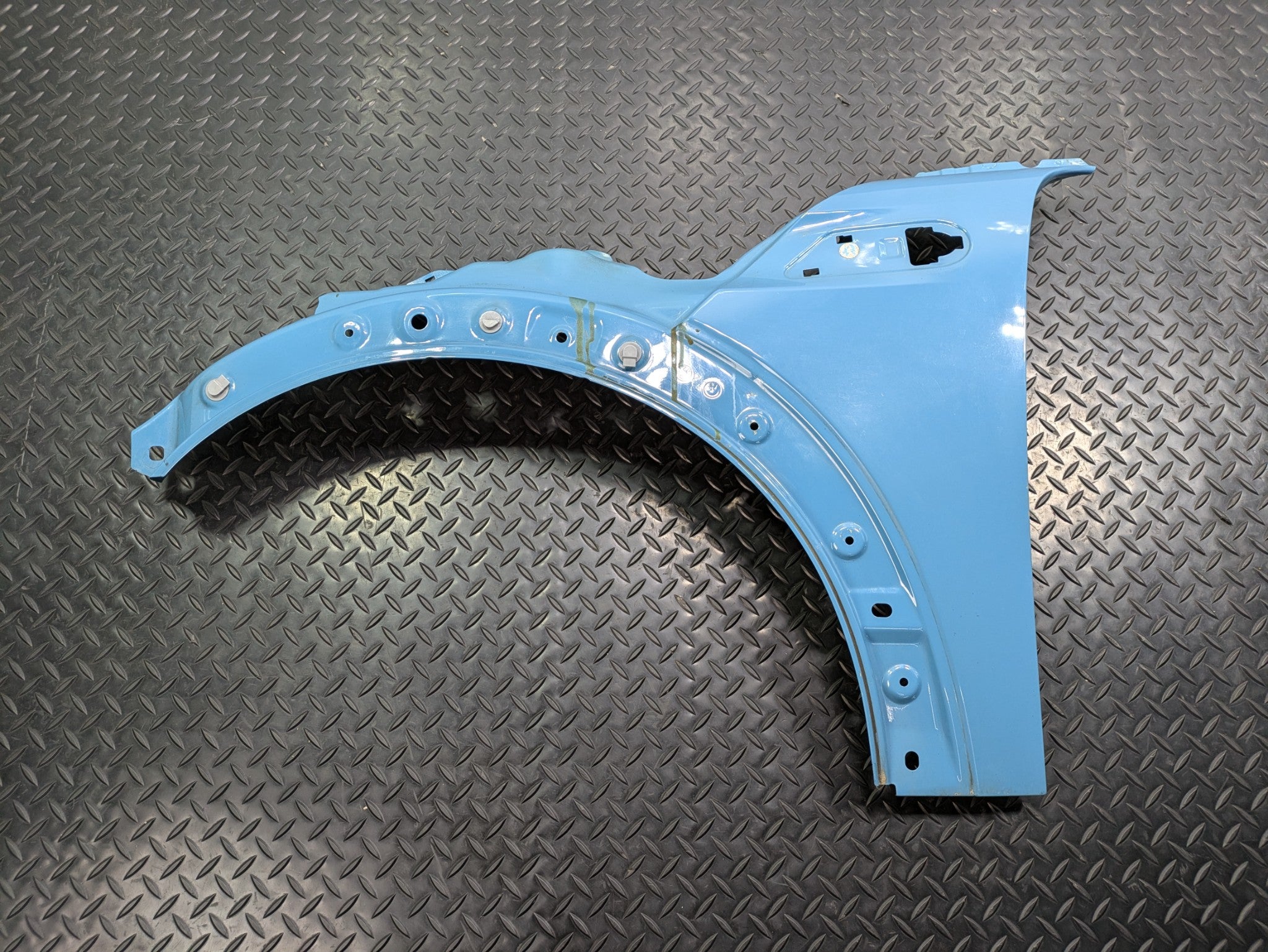 2006 - 2013 OEM MINI COOPER FRONT LEFT DRIVER SIDE FENDER COVER PANEL