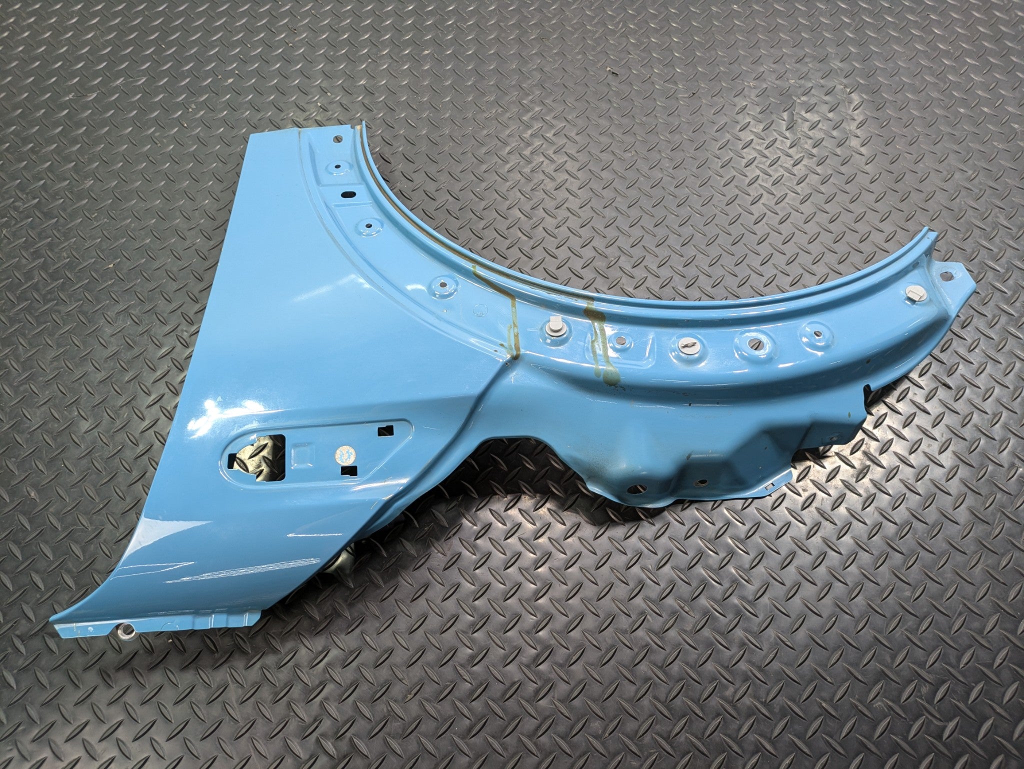 2006 - 2013 OEM MINI COOPER FRONT LEFT DRIVER SIDE FENDER COVER PANEL