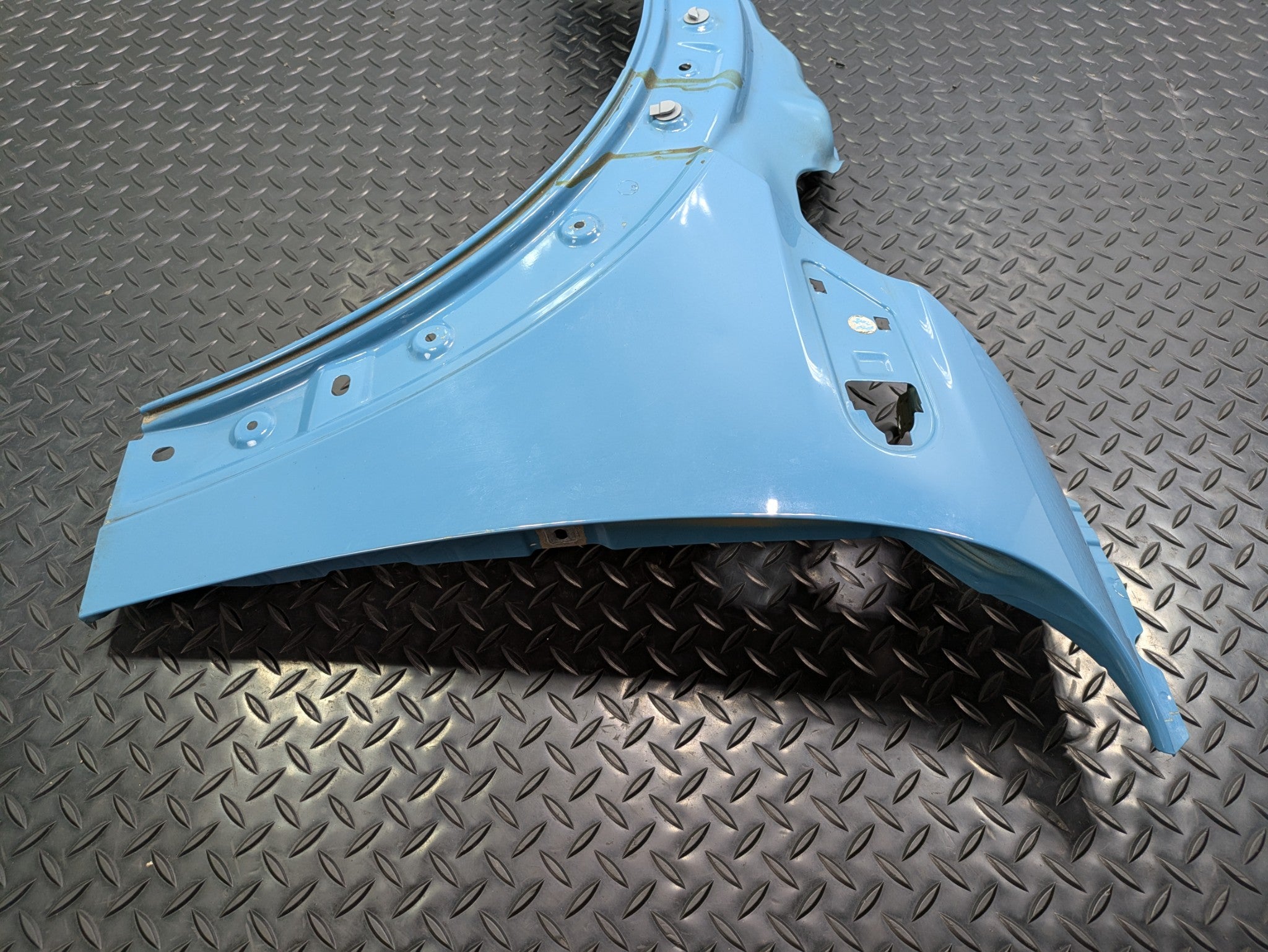 2006 - 2013 OEM MINI COOPER FRONT LEFT DRIVER SIDE FENDER COVER PANEL