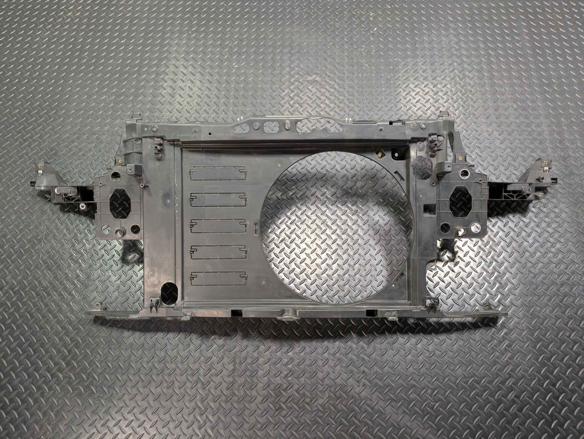 2006 - 2013 OEM MINI COOPER RADIATOR SUPPORT FRONT HEADER PANEL ASSEMBLY