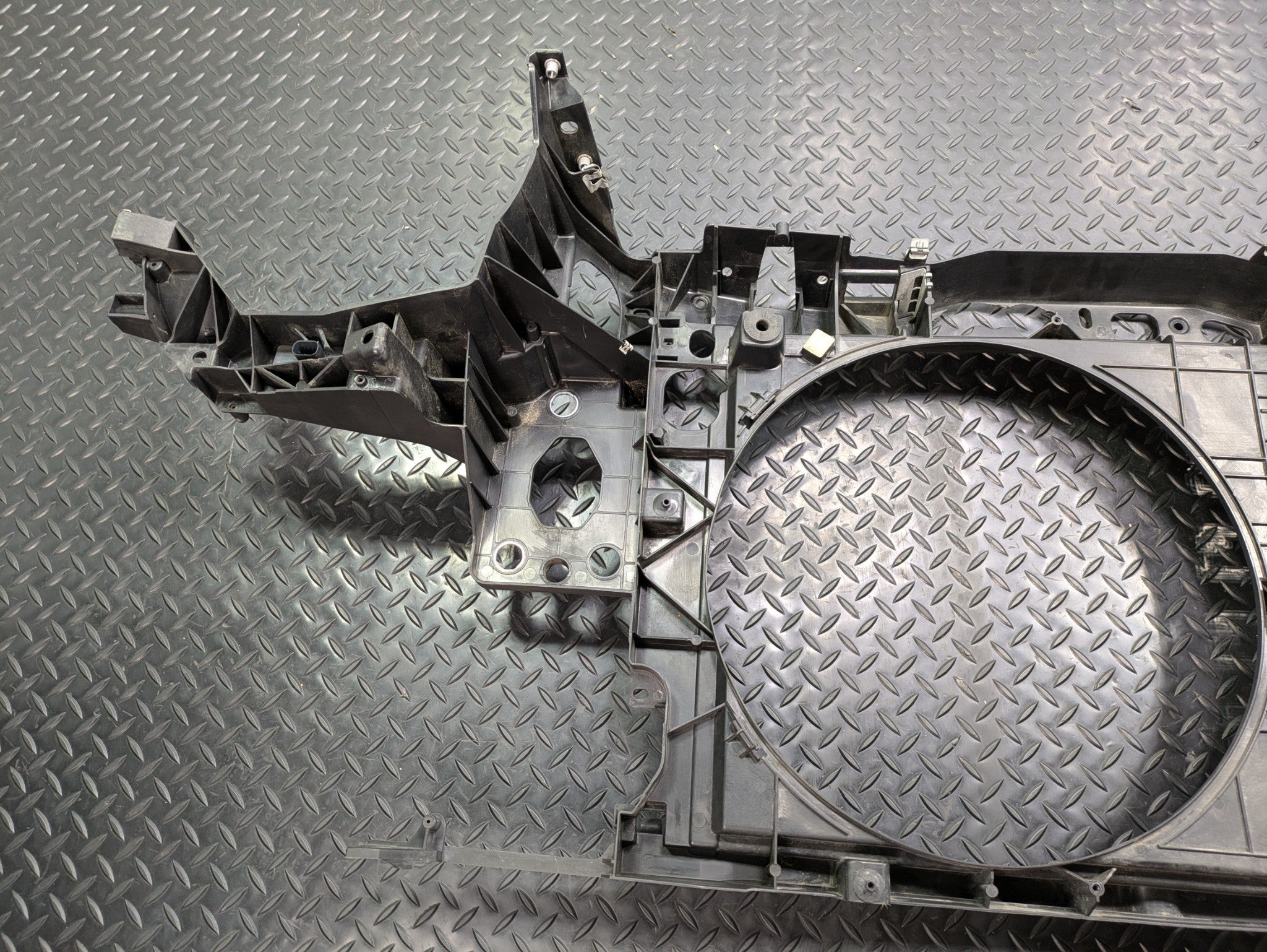 2006 - 2013 OEM MINI COOPER RADIATOR SUPPORT FRONT HEADER PANEL ASSEMBLY