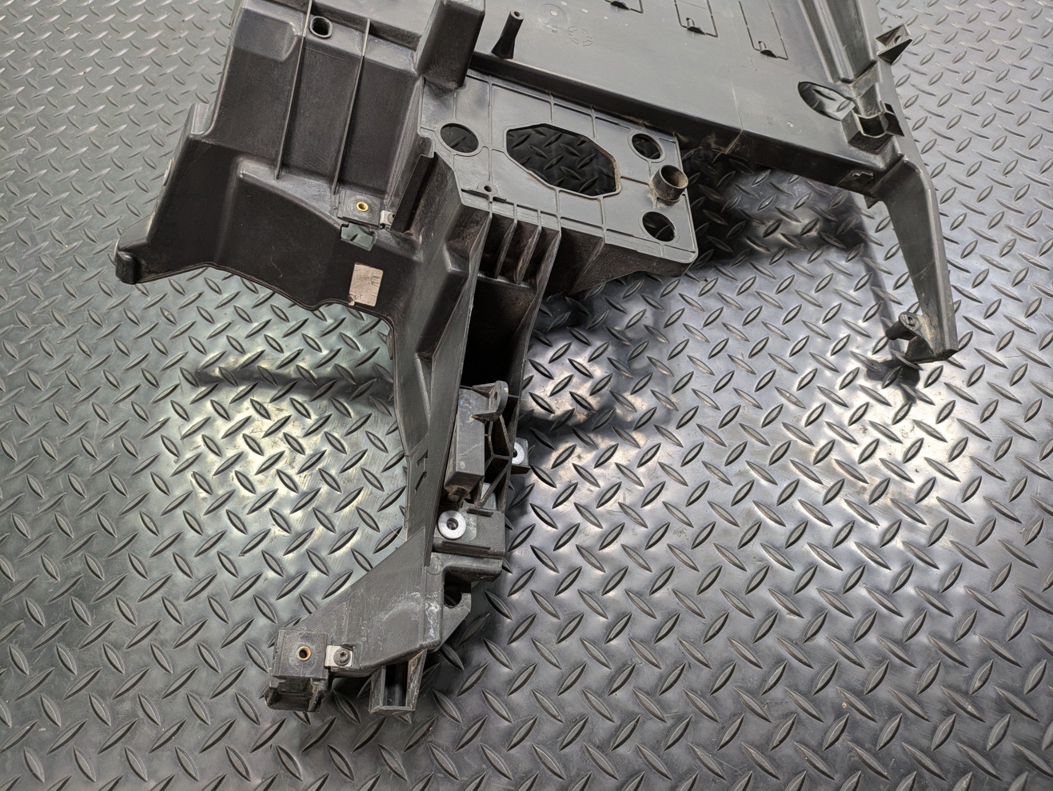 2006 - 2013 OEM MINI COOPER RADIATOR SUPPORT FRONT HEADER PANEL ASSEMBLY