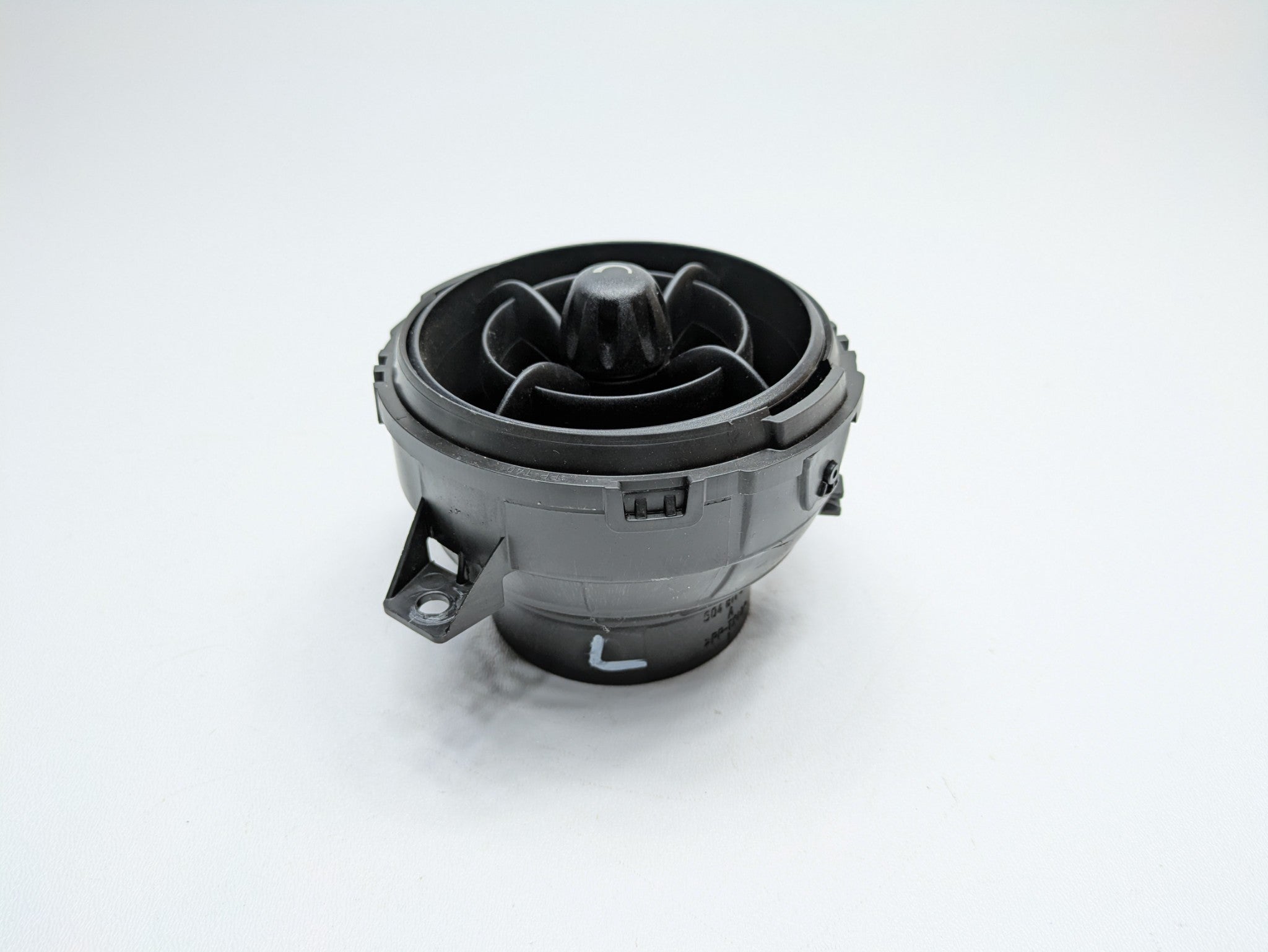 2006 - 2013 OEM MINI COOPER FRONT LEFT DRIVER SIDE DASH AIR VENT GRILLE