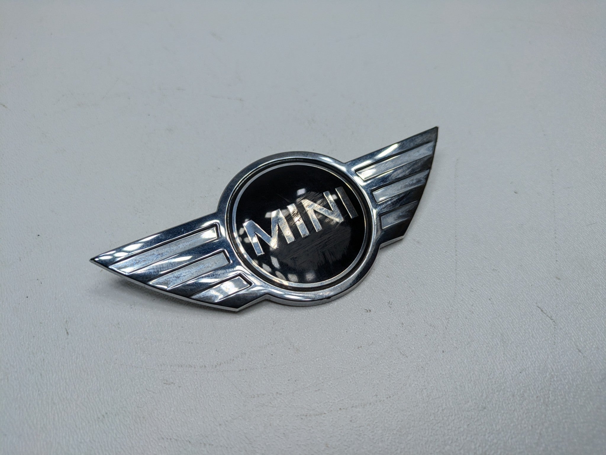 2006 - 2013 OEM MINI COOPER FRONT HOOD CHROME EMBLEM LOGO BADGE SYMBOL