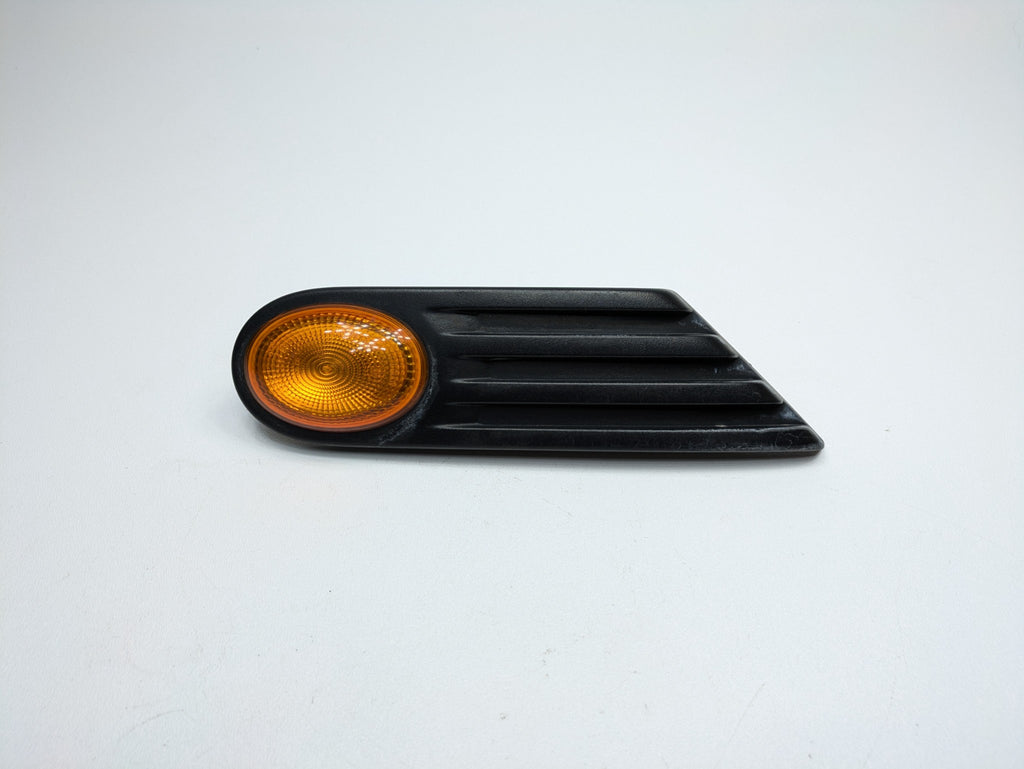 2006 - 2013 OEM MINI COOPER FRONT RIGHT PASSENGER SIDE TURN SIGNAL MARKER LIGHT