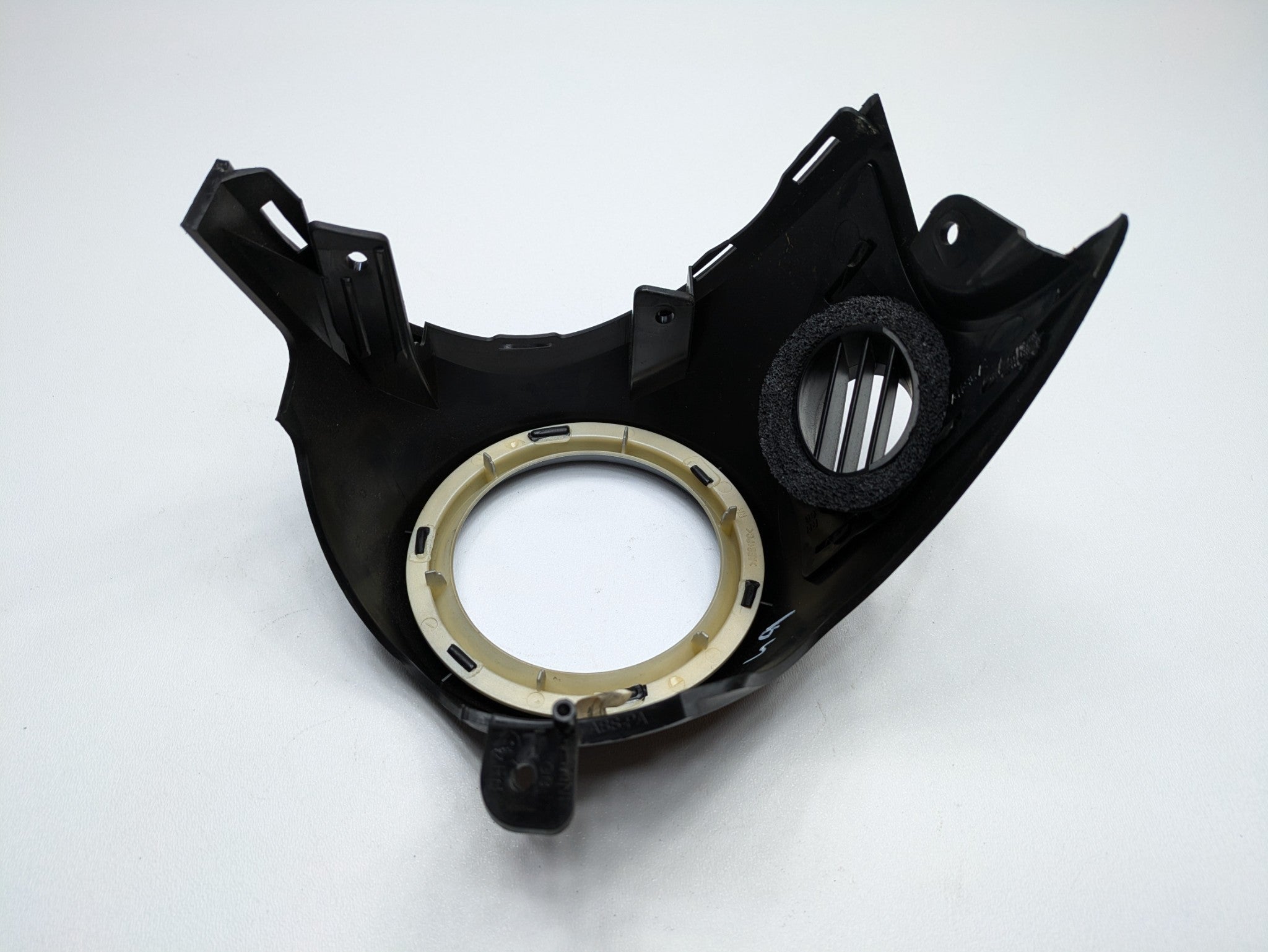 2006 - 2013 OEM MINI COOPER RIGHT PASSENGER SIDE DASH AIR VENT BEZEL COVER TRIM