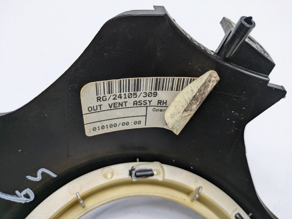 2006 - 2013 OEM MINI COOPER RIGHT PASSENGER SIDE DASH AIR VENT BEZEL COVER TRIM