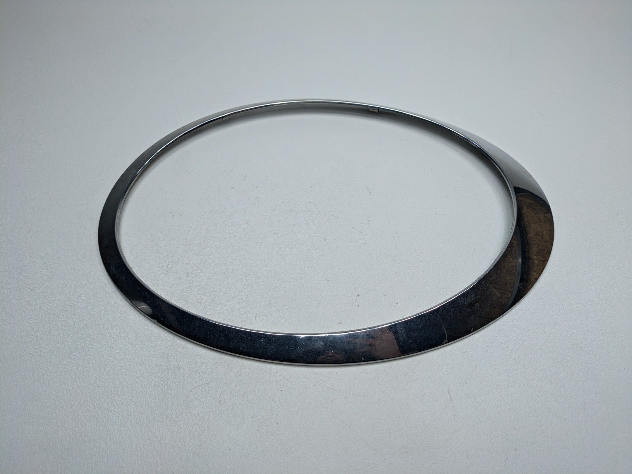 2006 - 2013 OEM MINI COOPER FRONT LEFT DRIVER SIDE HEADLIGHT BEZEL CHROME