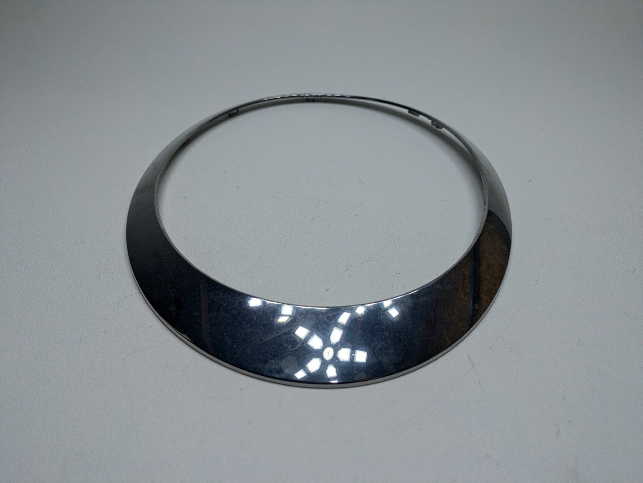 2006 - 2013 OEM MINI COOPER FRONT LEFT DRIVER SIDE HEADLIGHT BEZEL CHROME