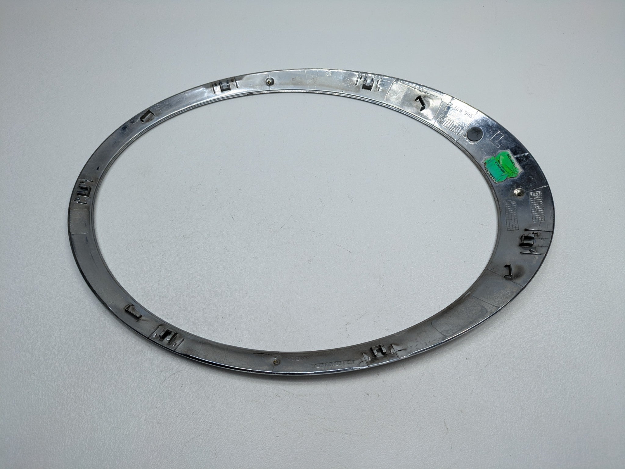 2006 - 2013 OEM MINI COOPER FRONT LEFT DRIVER SIDE HEADLIGHT BEZEL CHROME