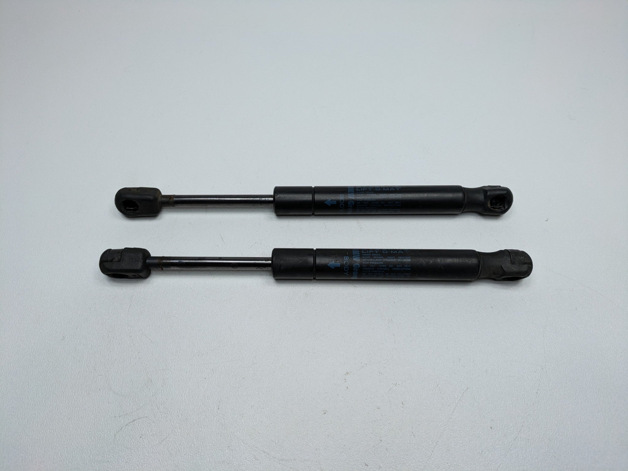 2006 - 2013 OEM MINI COOPER BONNET HOOD SHOCK LEFT AND RIGHT LIFT SUPPORT