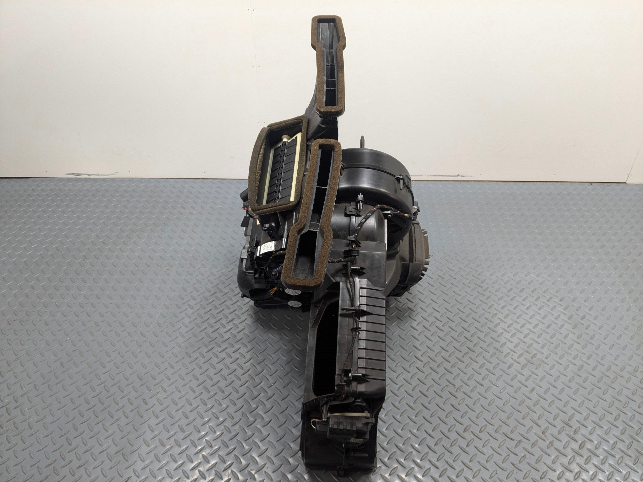 2006 - 2013 OEM MINI COOPER AIR CONDITION HEATER AC CORE BOX EVAPORATOR ASSEMBLY