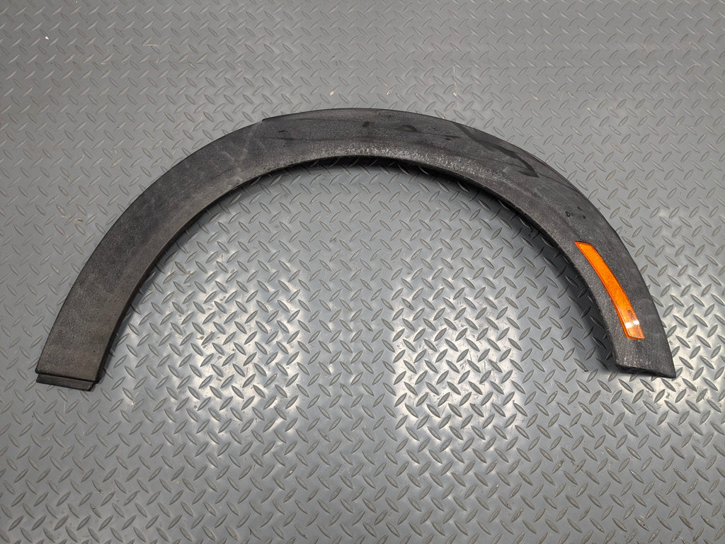 2006 - 2013 OEM MINI COOPER FRONT RIGHT SIDE FENDER FLARE BODY MOLDING TRIM