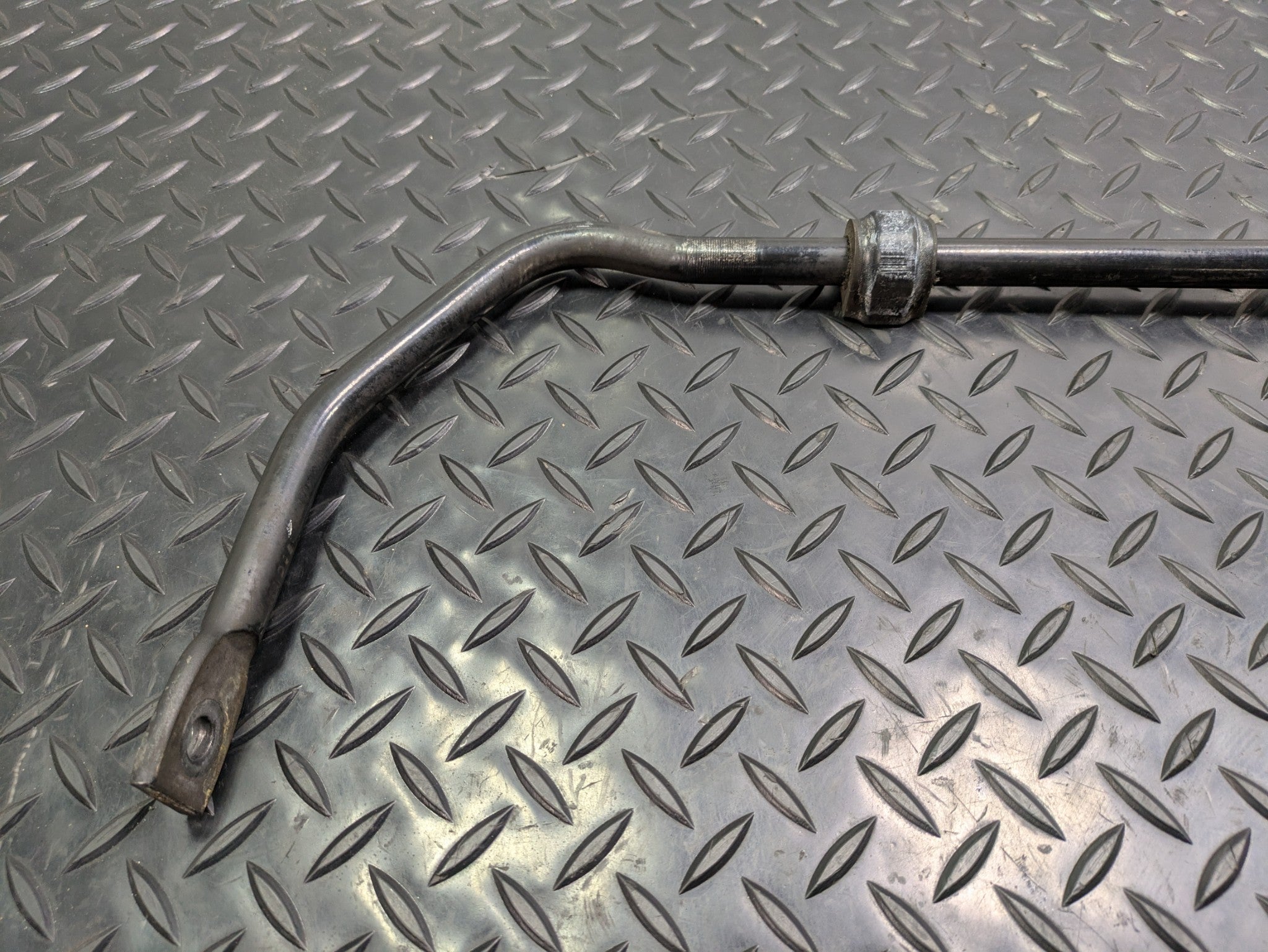 2006 - 2013 OEM MINI COOPER REAR SUSPENSION ANTI ROLL STABILIZER SWAY BAR