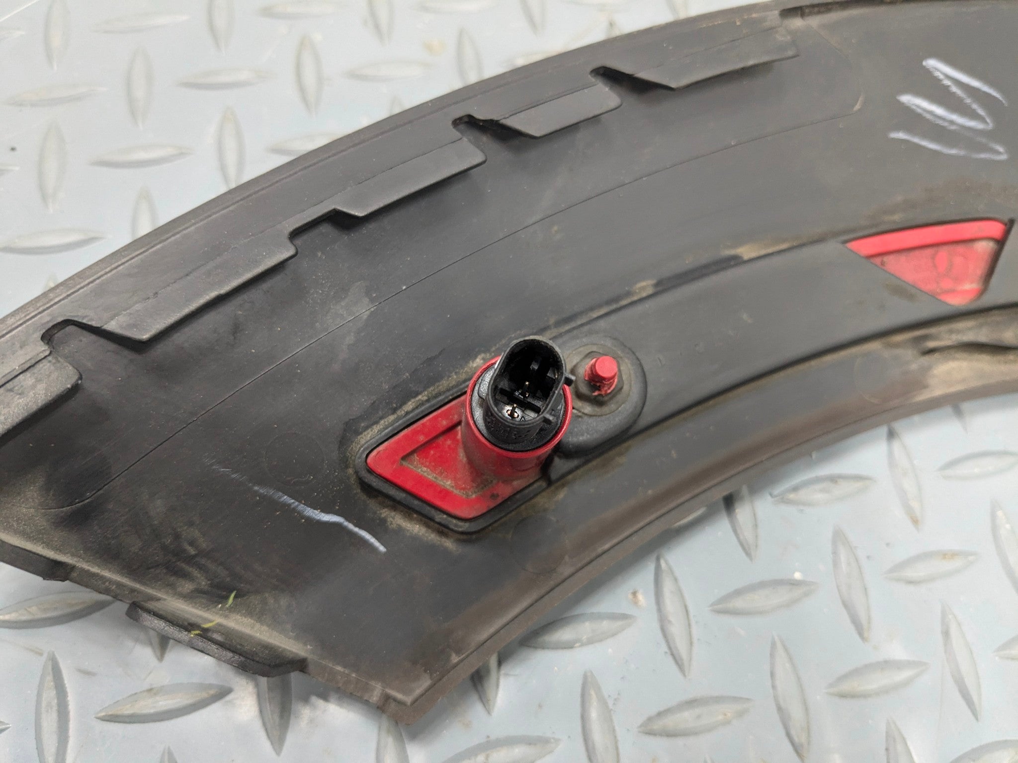 2006 - 2013 OEM MINI COOPER REAR LEFT DRIVER SIDE FENDER FLARE BODY MOLDING TRIM