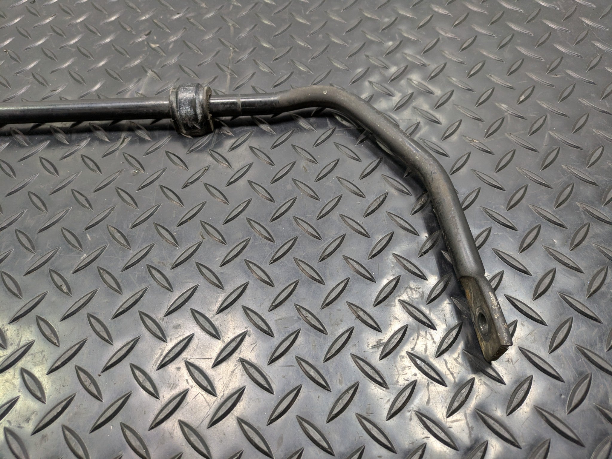 2006 - 2013 OEM MINI COOPER REAR SUSPENSION ANTI ROLL STABILIZER SWAY BAR