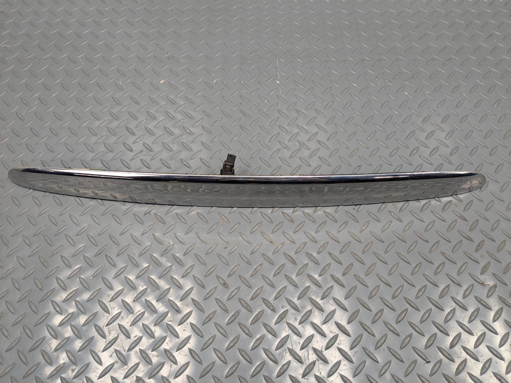 2006 - 2013 OEM MINI COOPER REAR TRUNK LID LICENSE PLATE LIGHT BODY MOLDING TRIM