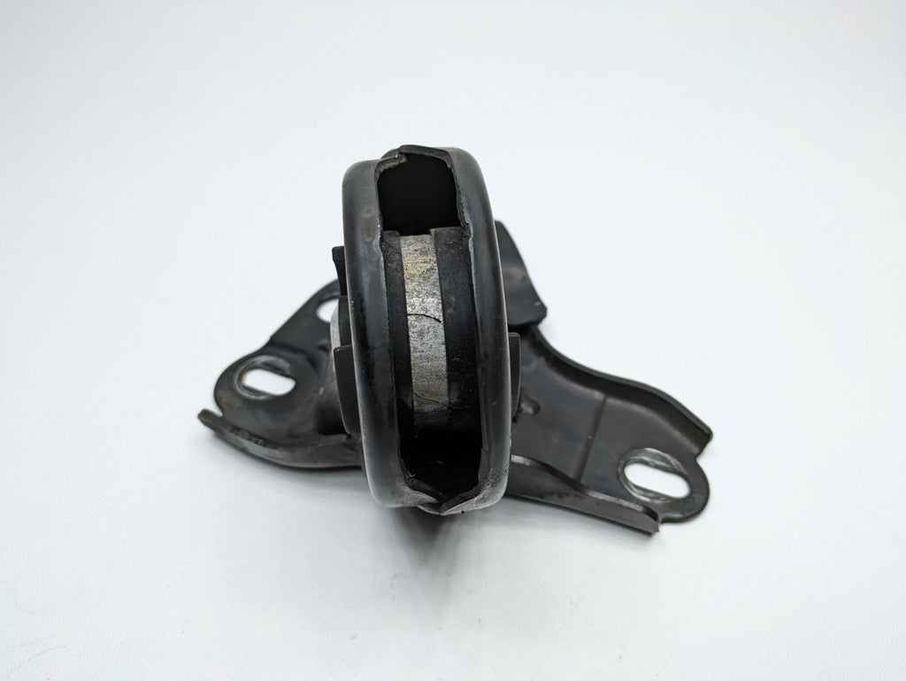 2006 - 2013 OEM MINI COOPER REAR LEFT DRIVER SIDE TRAILING ARM BRACKET