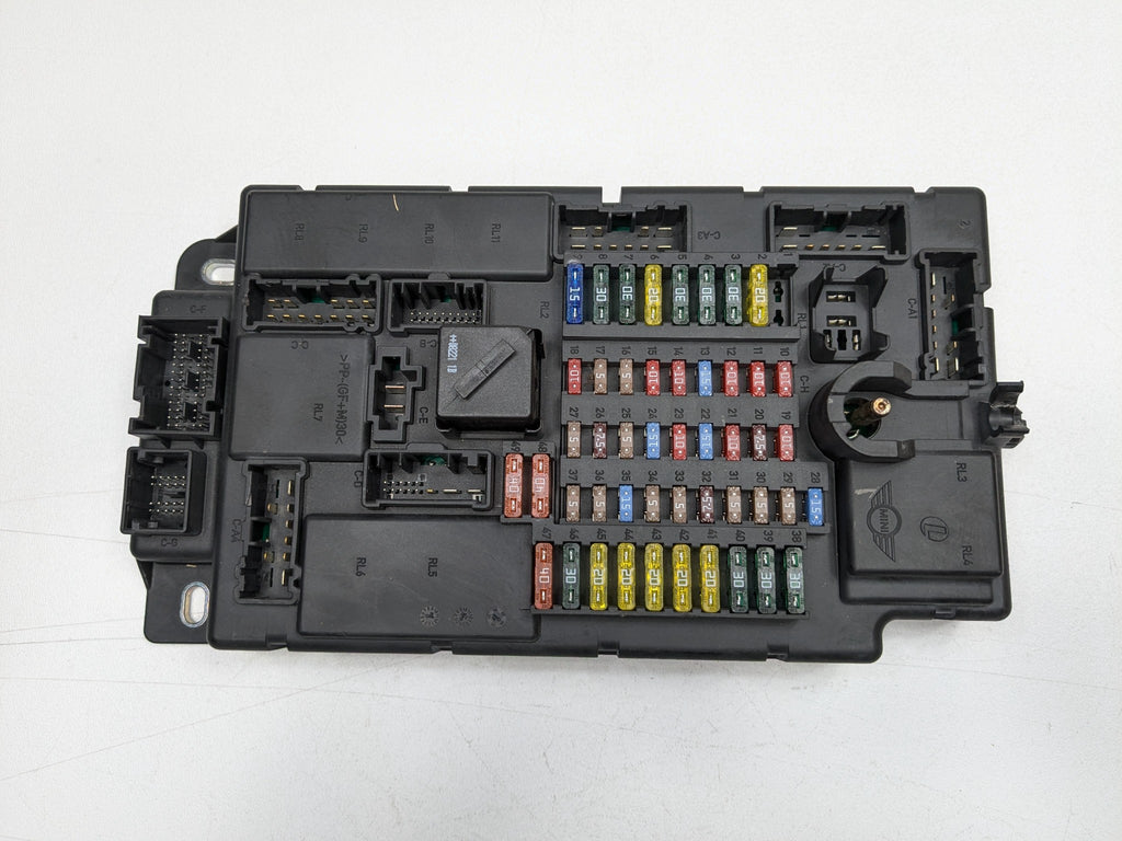 2006 - 2013 OEM MINI COOPER POWER DISTRIBUTION JUNCTION FUSE BOX