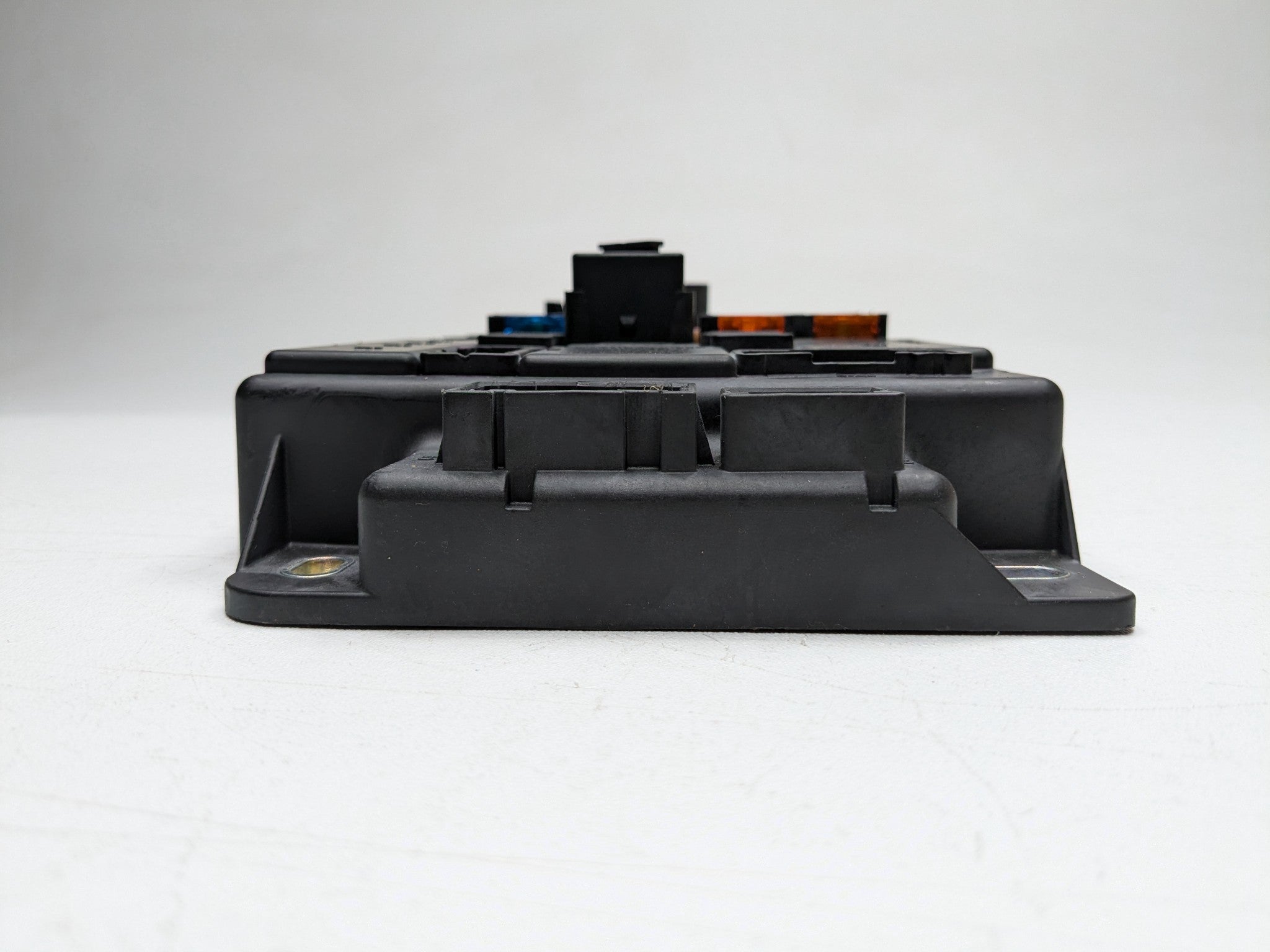 2006 - 2013 OEM MINI COOPER POWER DISTRIBUTION JUNCTION FUSE BOX