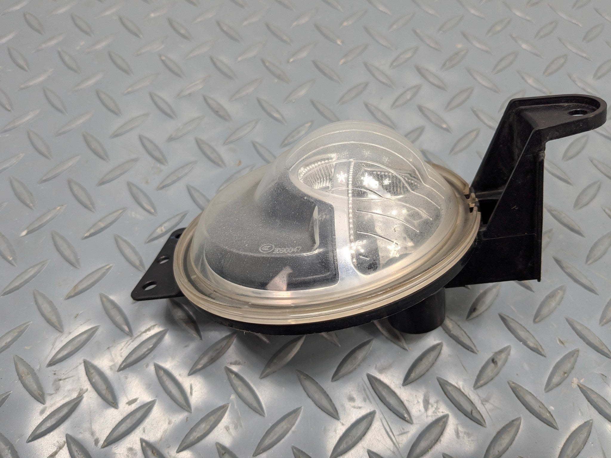 2006 - 2013 OEM MINI COOPER FRONT LEFT DRIVER SIDE FOG LIGHT ASSEMBLY