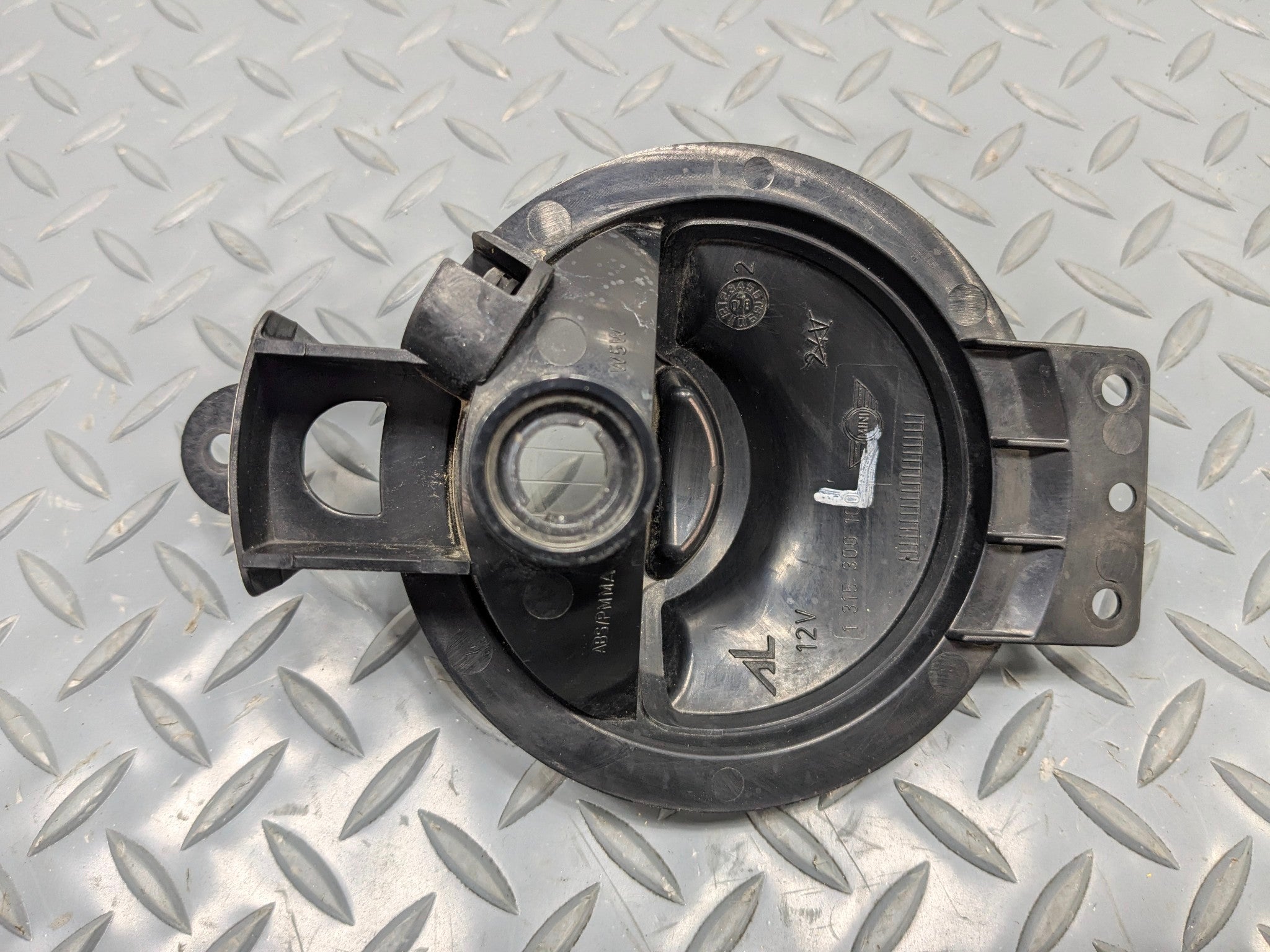 2006 - 2013 OEM MINI COOPER FRONT LEFT DRIVER SIDE FOG LIGHT ASSEMBLY