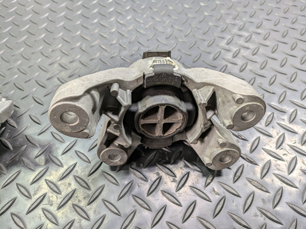 2006 - 2013 OEM MINI COOPER FRONT RIGHT AND REAR LOWER ENGINE MOUNT BRACKET SET