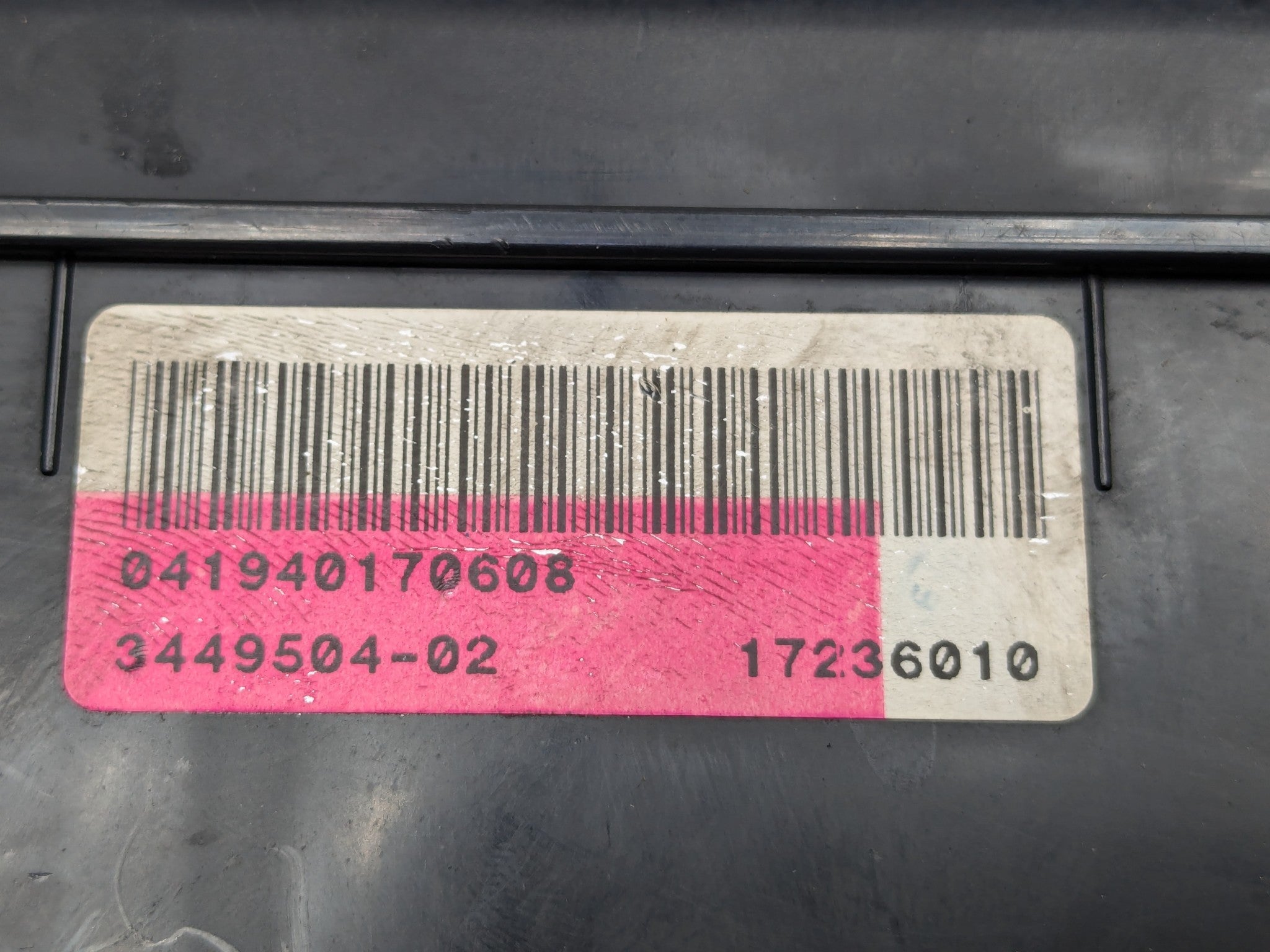 2006 - 2013 OEM MINI COOPER ENGINE RELAY JUNCTION BLOCK FUSE BOX