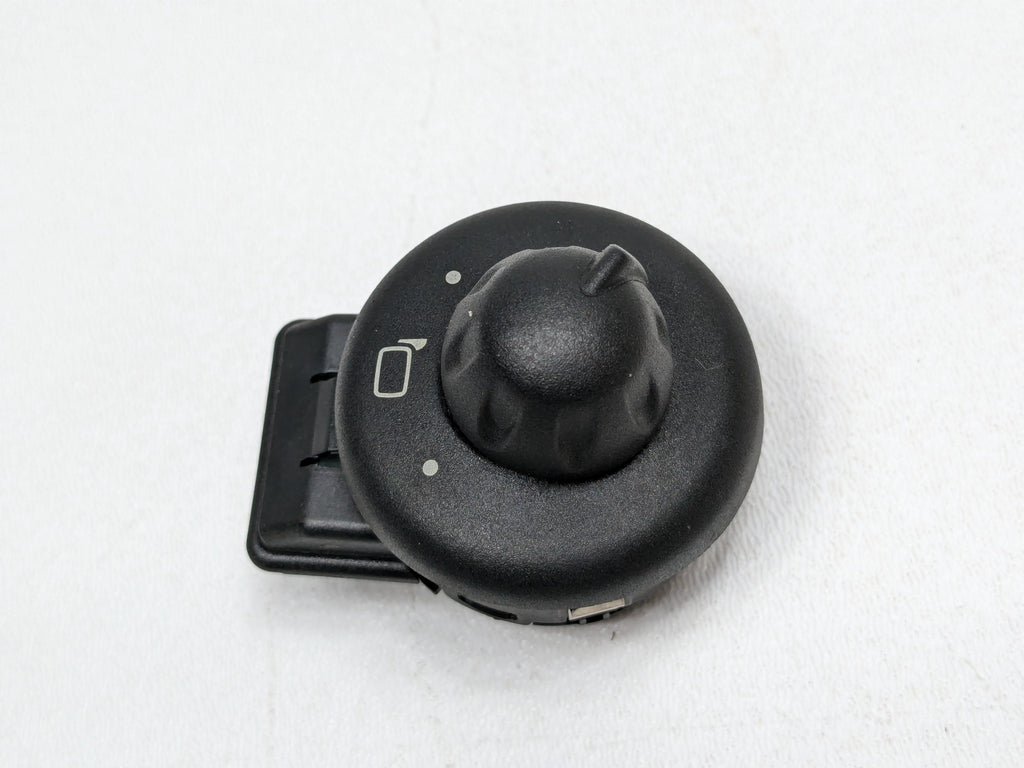 2006 - 2013 OEM MINI COOPER SIDE VIEW MIRROR ADJUSTMENT CONTROL SWITCH