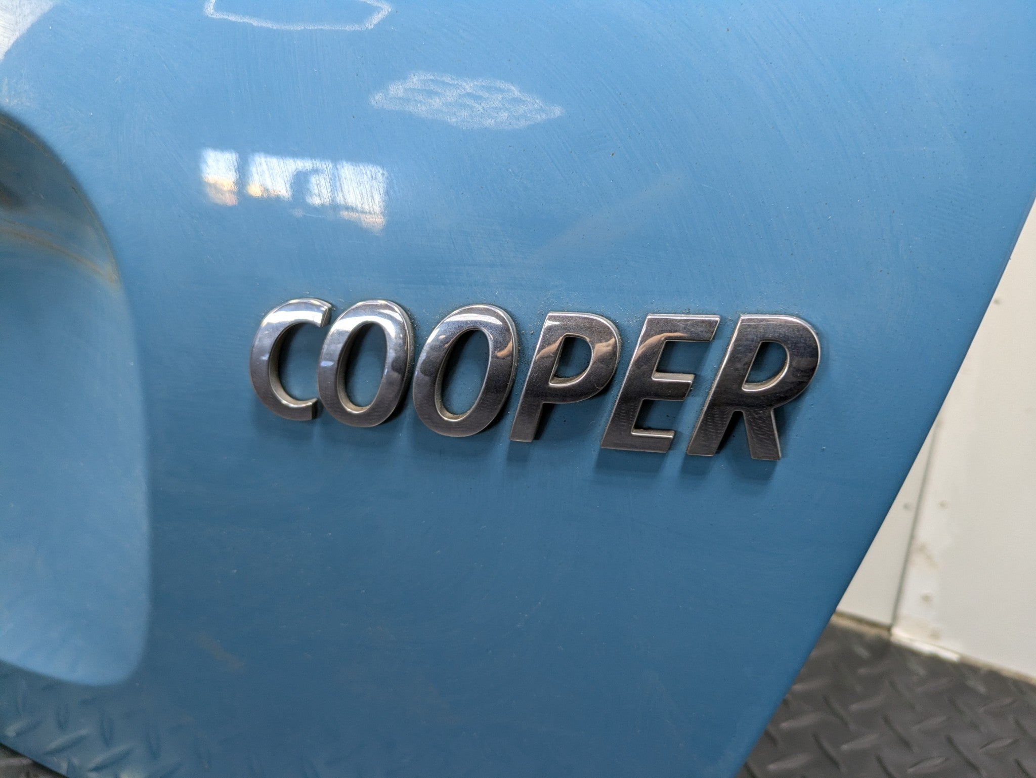 2006 - 2013 OEM MINI COOPER REAR TRUNK TAILGATE HATCH SHELL PANEL ASSEMBLY