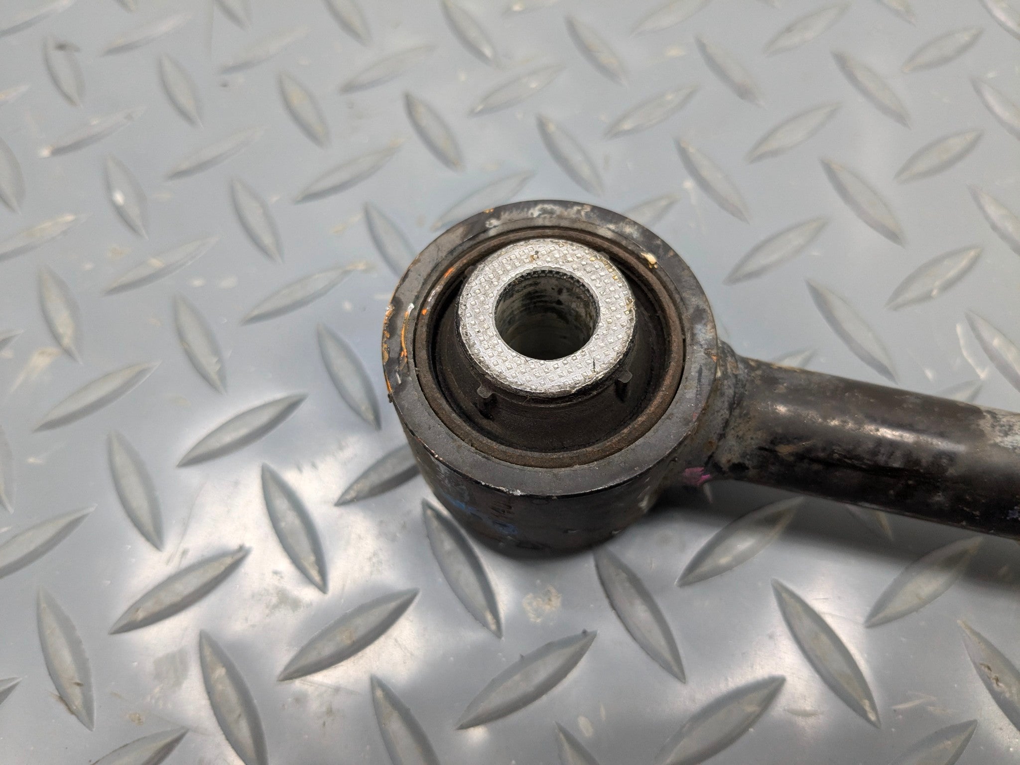 05 - 10 OEM HONDA ODYSSEY FRONT RIGHT PASSENGER SIDE LOWER REARWARD CONTROL ARM