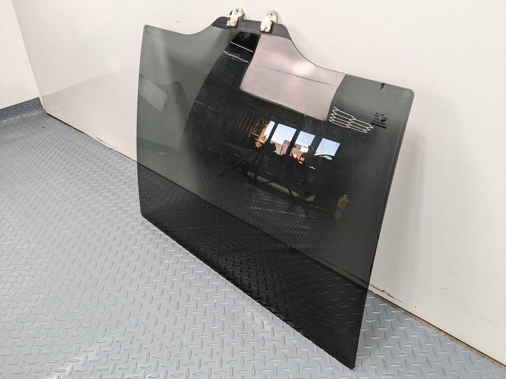 05 - 10 OEM HONDA ODYSSEY REAR RIGHT PASSENGER SIDE DOOR WINDOW GLASS