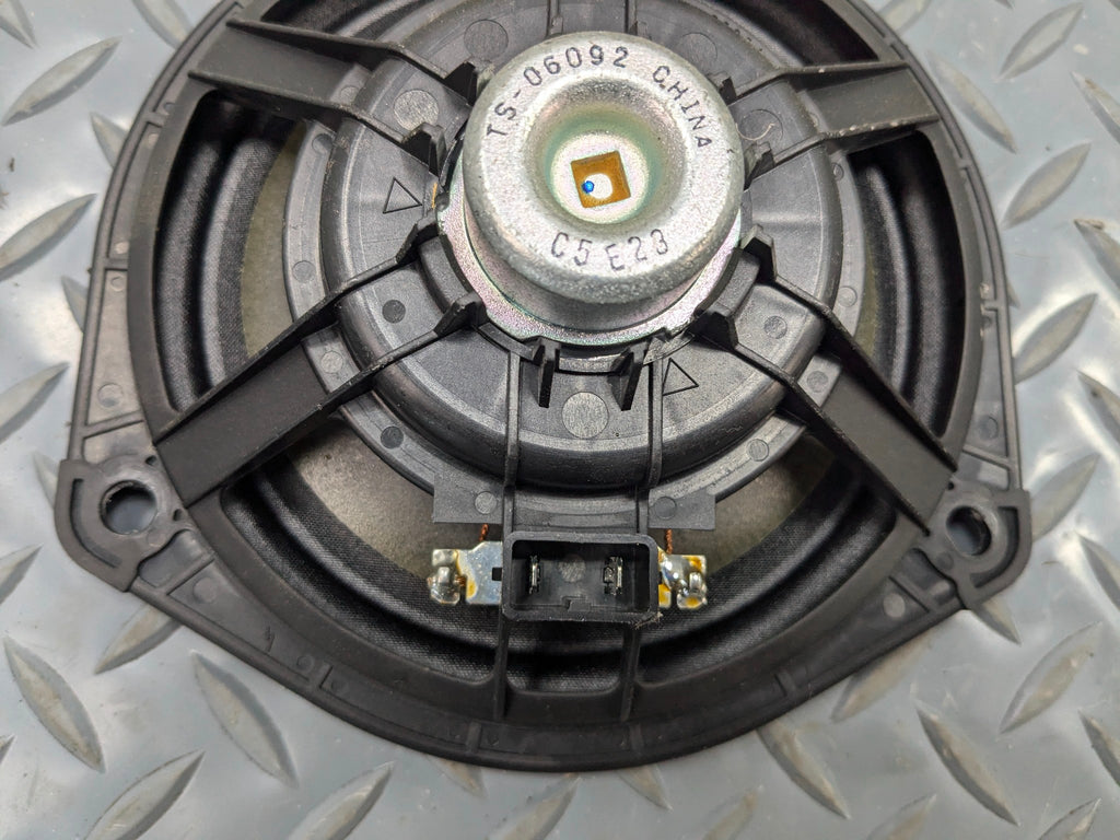 2005 - 2010 OEM HONDA ODYSSEY FRONT AND REAR AUDIO SOUND SYSTEM SPEAKER SET OF 4