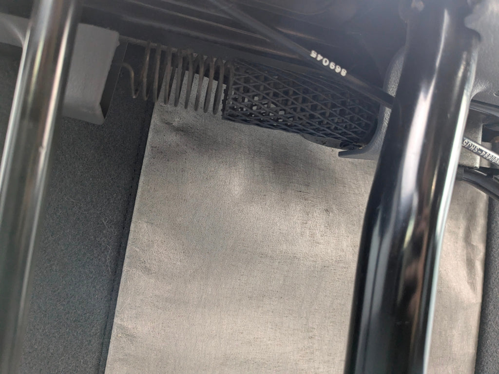 05 - 10 OEM HONDA ODYSSEY REAR LEFT SIDE SECOND ROW SEAT WITH SEATBELT BUCKLE