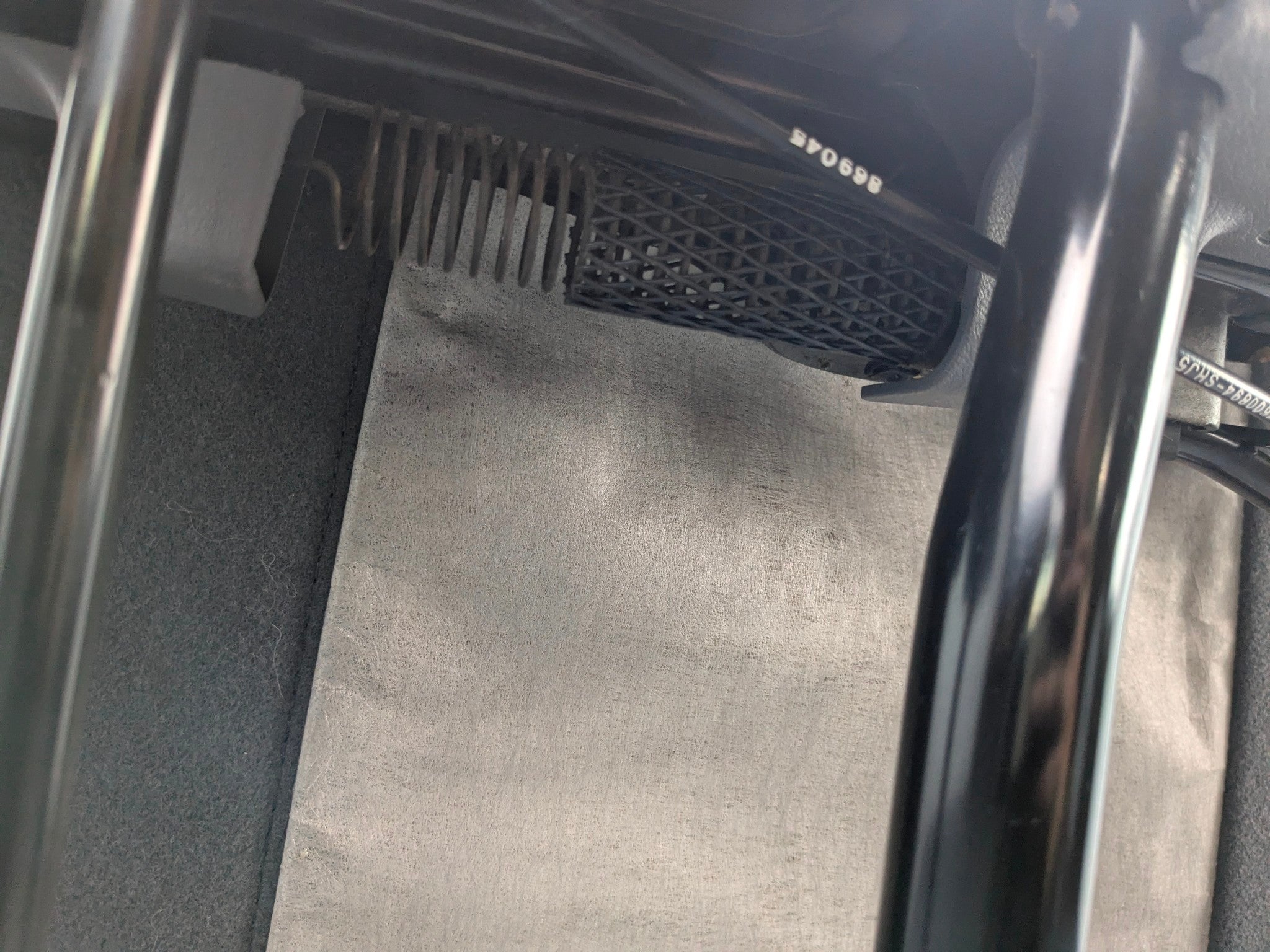 05 - 10 OEM HONDA ODYSSEY REAR LEFT SIDE SECOND ROW SEAT WITH SEATBELT BUCKLE