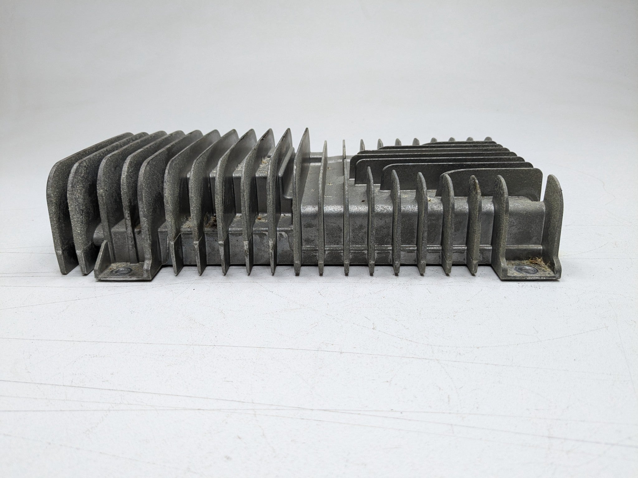 2013 OEM INFINITI JX35 AUDIO EQUIPMENT RADIO AMPLIFIER UNDER 3RD ROW SEAT FITS