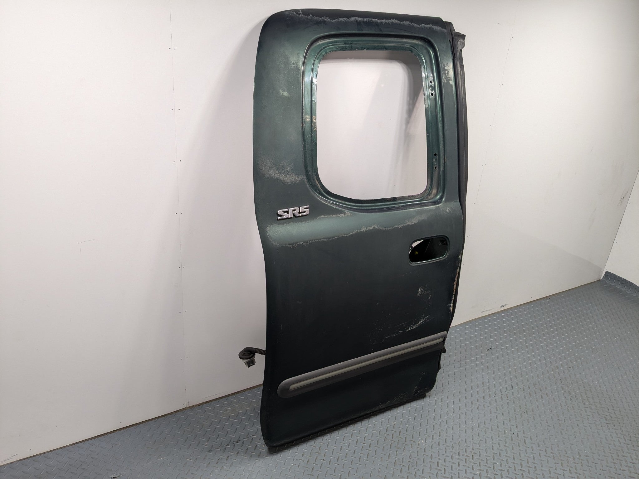 00 - 04 OEM TOYOTA TUNDRA REAR RIGHT PASSENGER SIDE DOOR SHELL PANEL ASSEMBLY