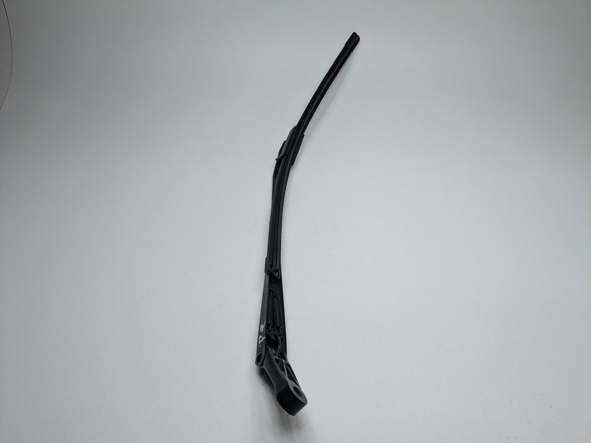 2006 - 2008 OEM PORSCHE CAYMAN FRONT RIGHT PASSENGER SIDE WINDSHIELD WIPER ARM