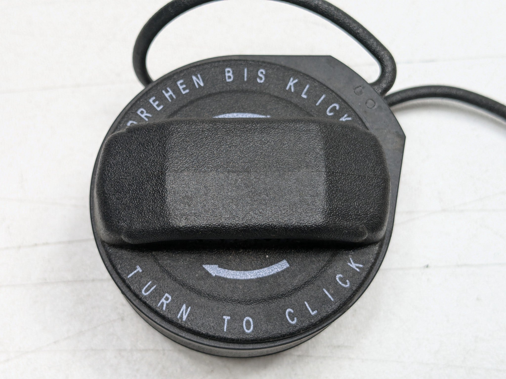 2006 - 2008 OEM PORSCHE CAYMAN GASOLINE FUEL TANK FILLER NECK COVER CAP
