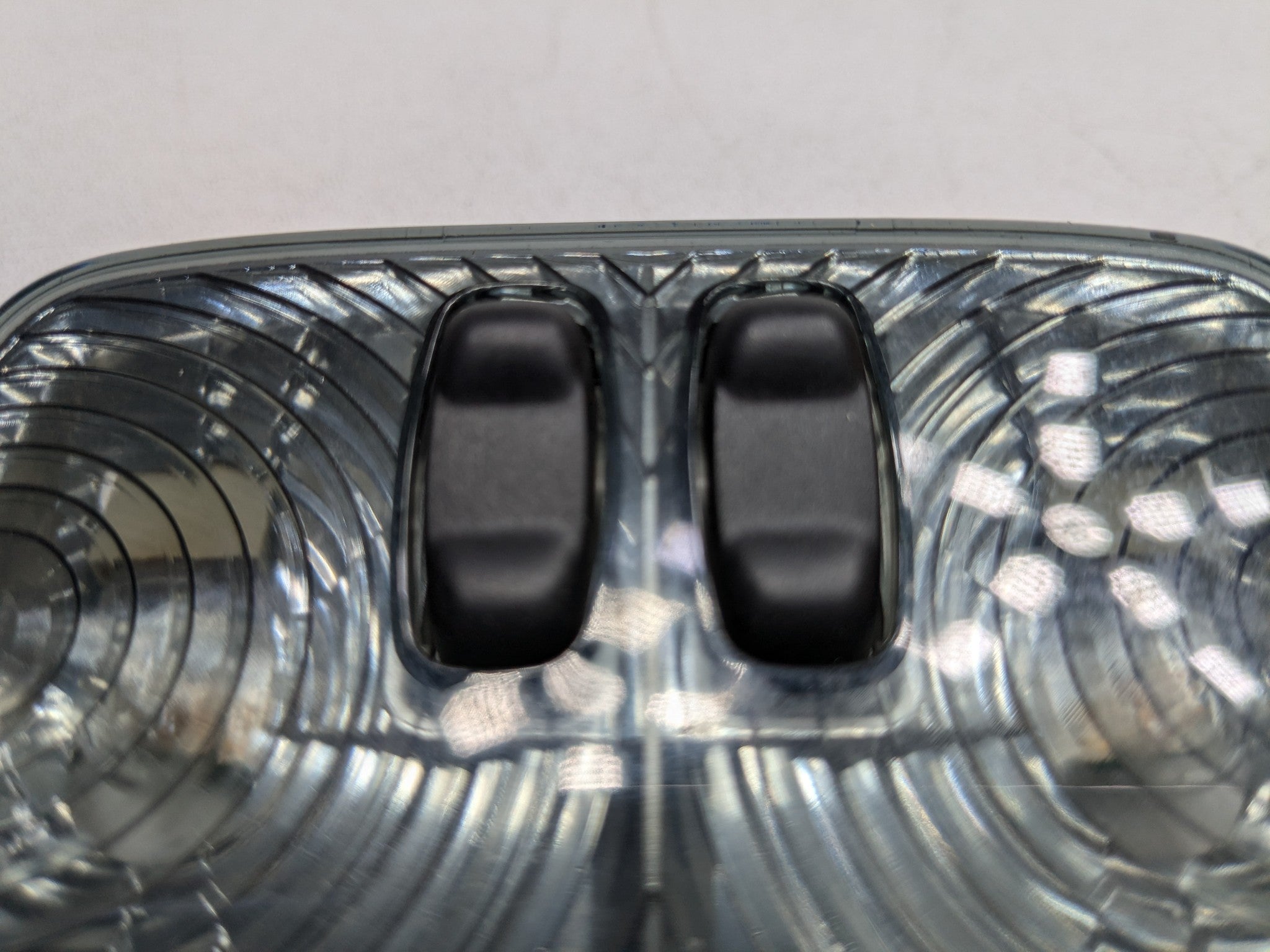 2006 - 2008 OEM PORSCHE CAYMAN FRONT OVERHEAD ROOF CONSOLE READING DOME LIGHT
