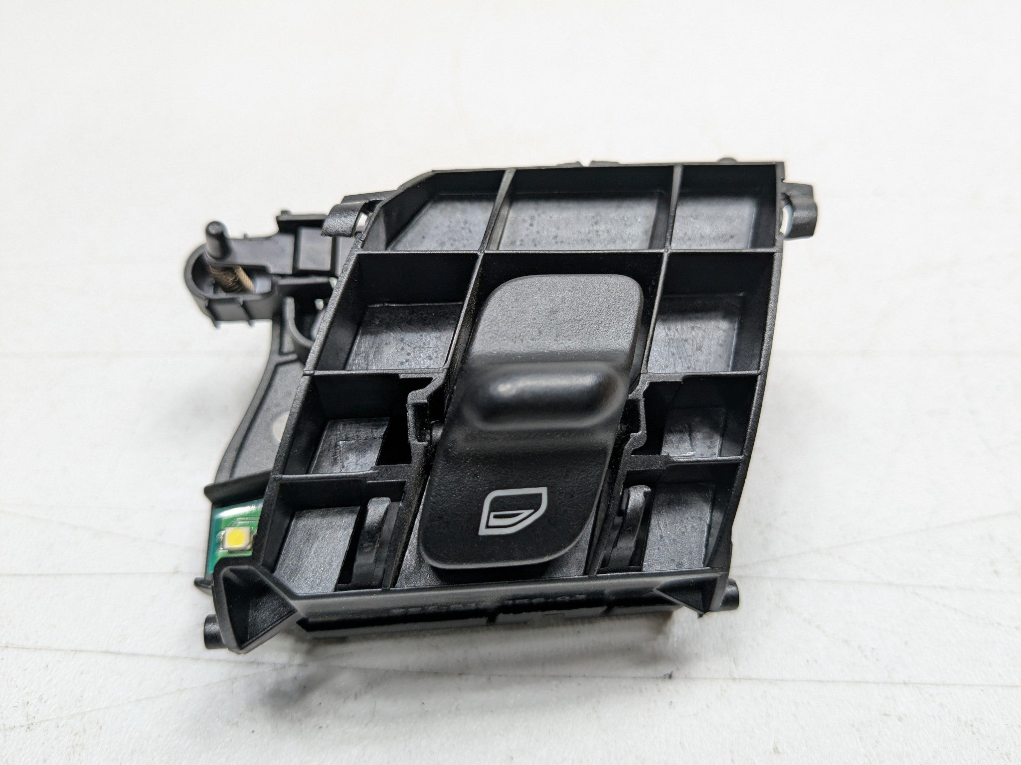 2006 - 2008 OEM PORSCHE CAYMAN RIGHT PASSENGER POWER WINDOW SWITCH