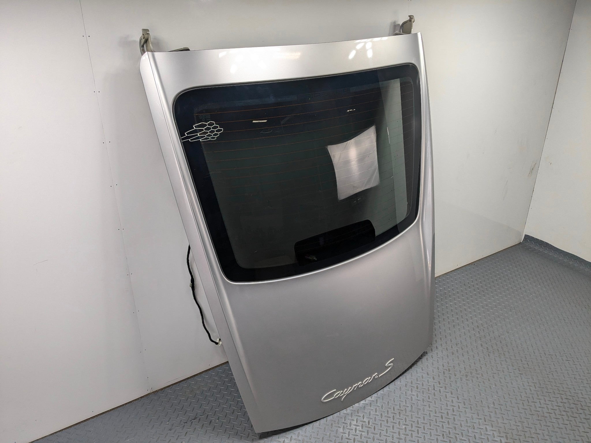 2006 - 2008 OEM PORSCHE CAYMAN REAR TRUNK TAILGATE WITH PRIVACY TINT GLASS