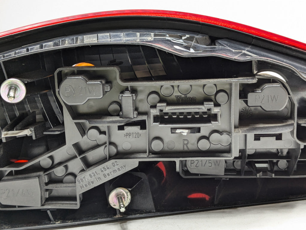 2006 - 2008 OEM PORSCHE CAYMAN REAR RIGHT PASSENGER SIDE TAIL LIGHT ASSEMBLY