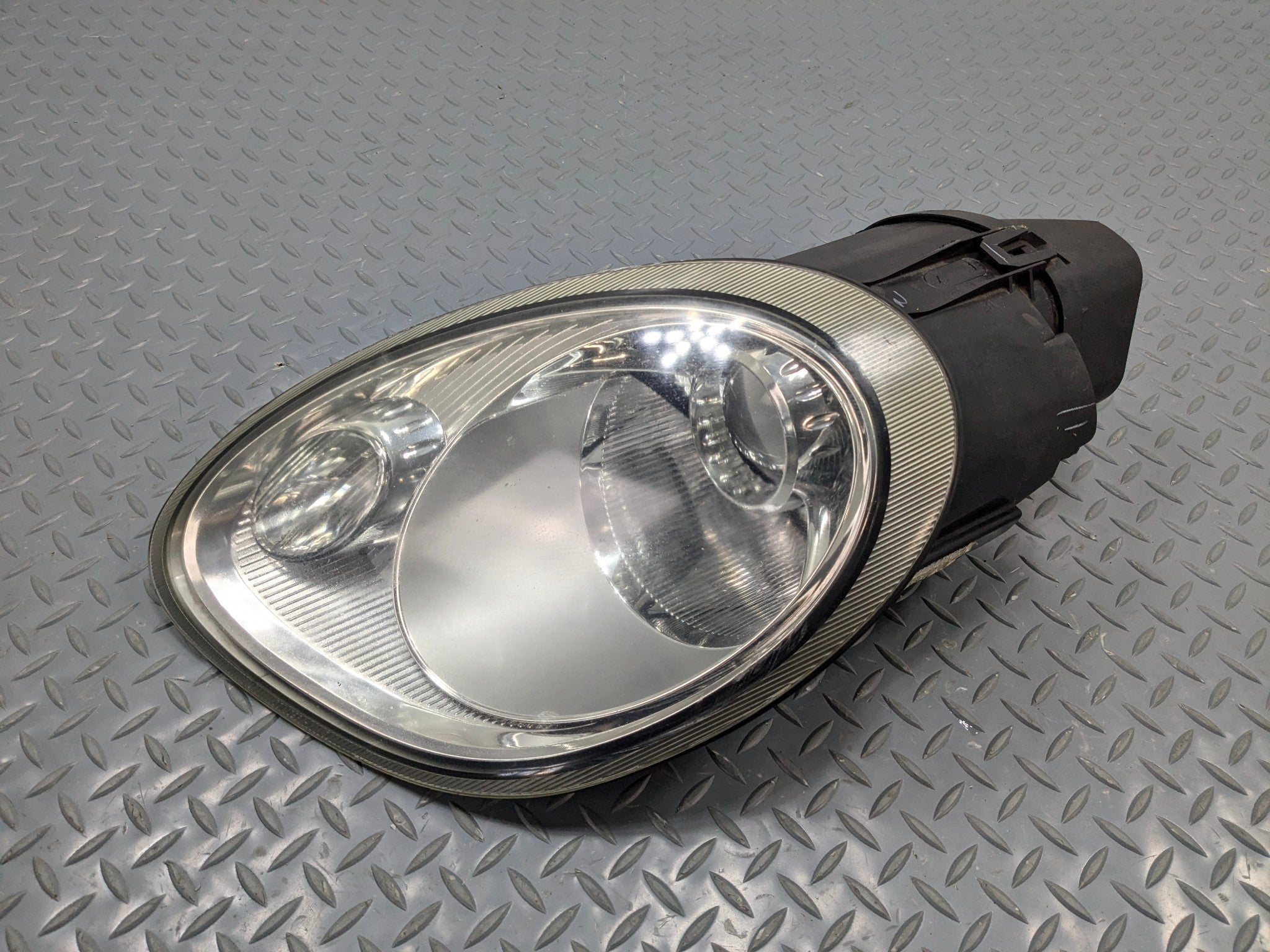 2006 - 2008 OEM PORSCHE CAYMAN LEFT DRIVER SIDE HEADLAMP ASSEMBLY