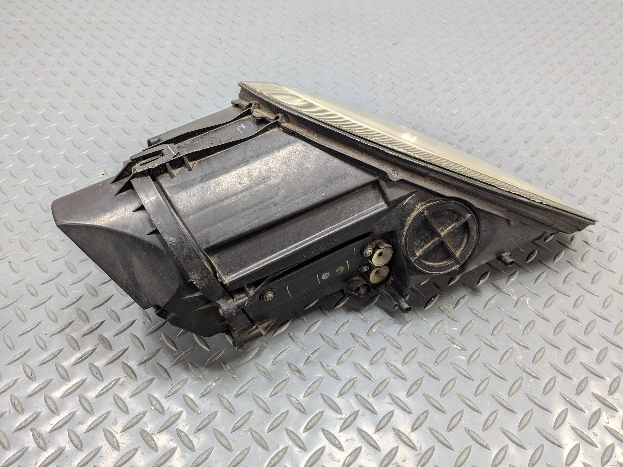 2006 - 2008 OEM PORSCHE CAYMAN LEFT DRIVER SIDE HEADLAMP ASSEMBLY
