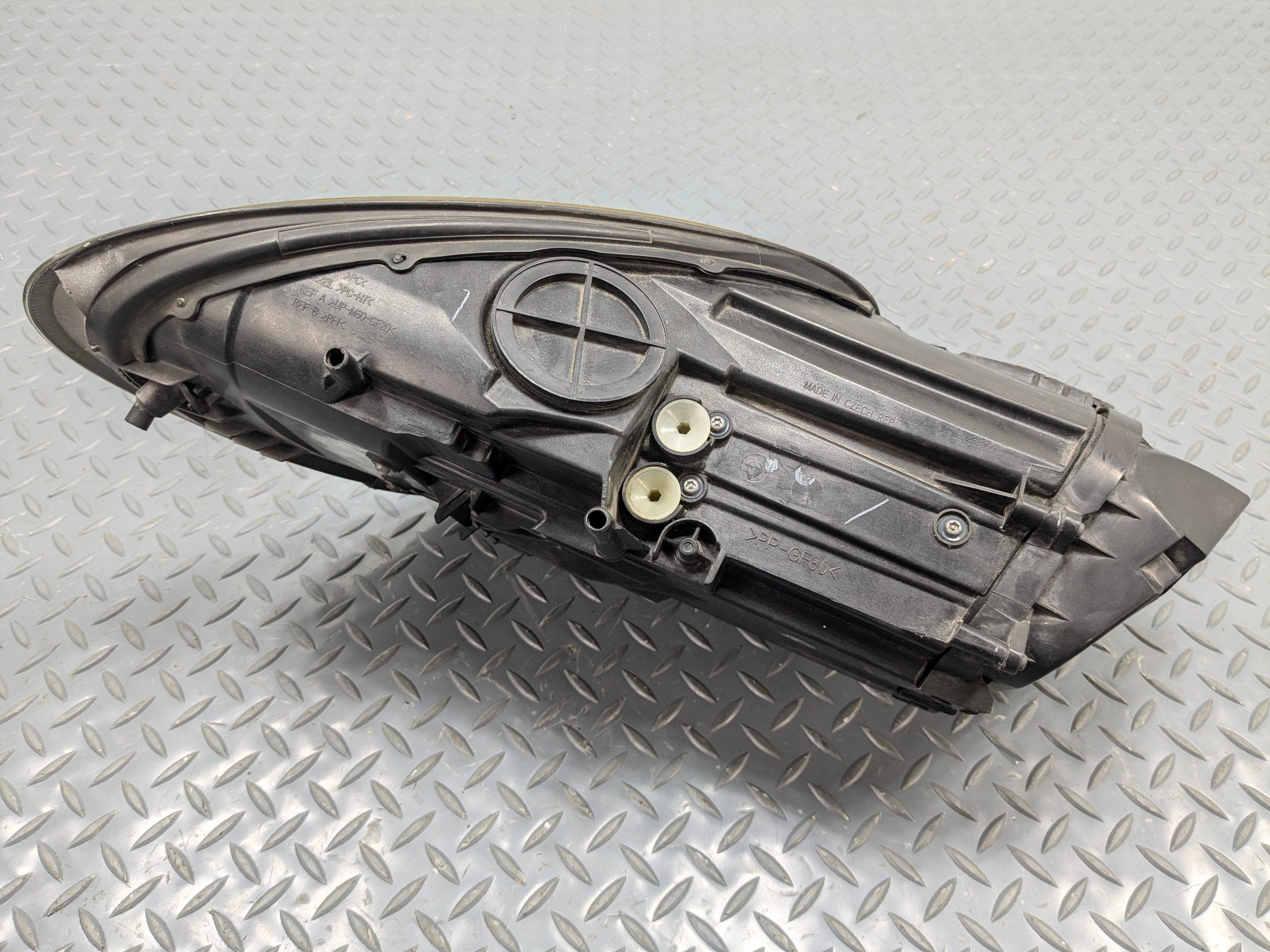 2006 - 2008 OEM PORSCHE CAYMAN RIGHT PASSENGER SIDE HEADLAMP ASSEMBLY