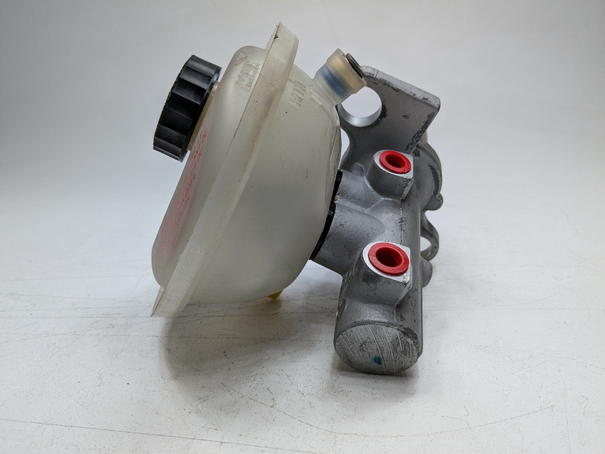 2006 - 2008 OEM PORSCHE CAYMAN BRAKE MASTER CYLINDER WITH RESERVOIR ASSEMBLY