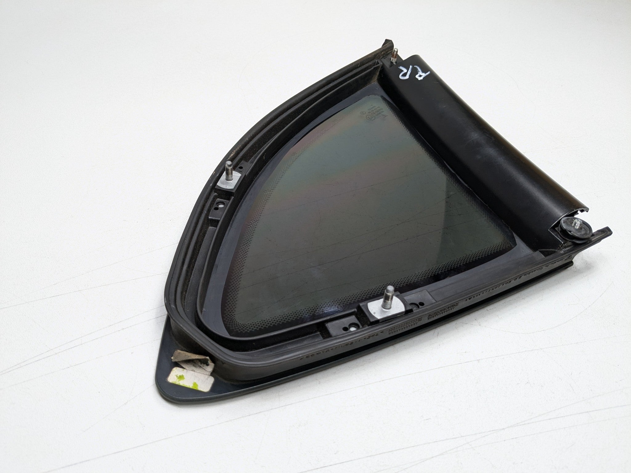 2006 - 2008 OEM PORSCHE CAYMAN REAR RIGHT PASSENGER SIDE DOOR VENT WINDOW GLASS